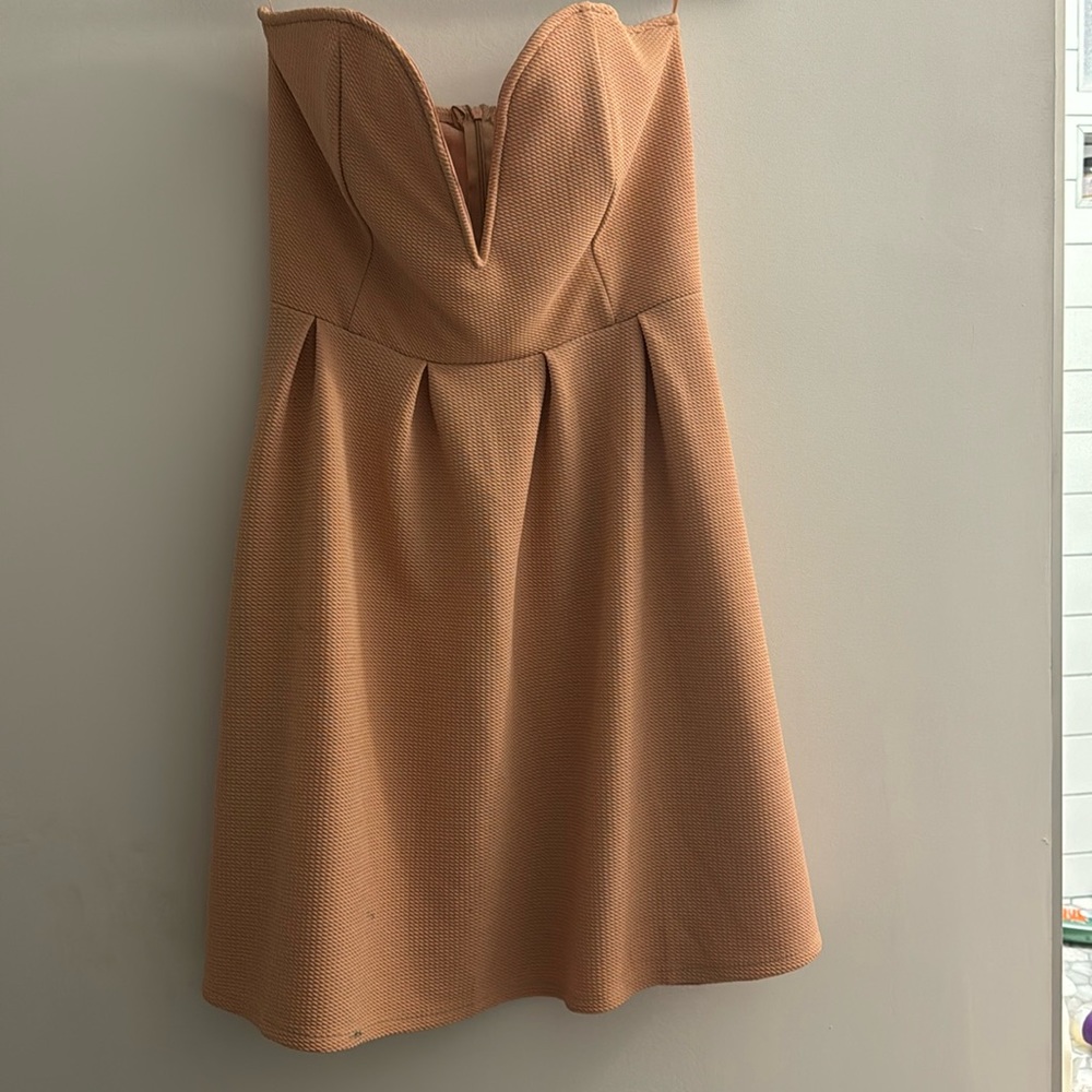 Cute yet sexy Spring and Summer dress